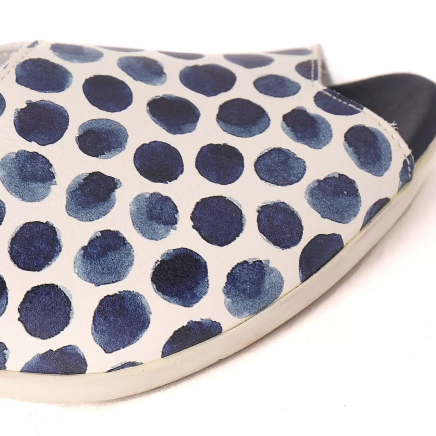 Enokh Blue Spot