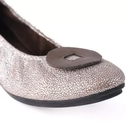 Ninya Metallic Spot