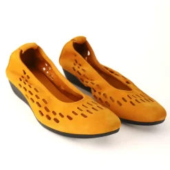 Onizza Mustard Nubuck