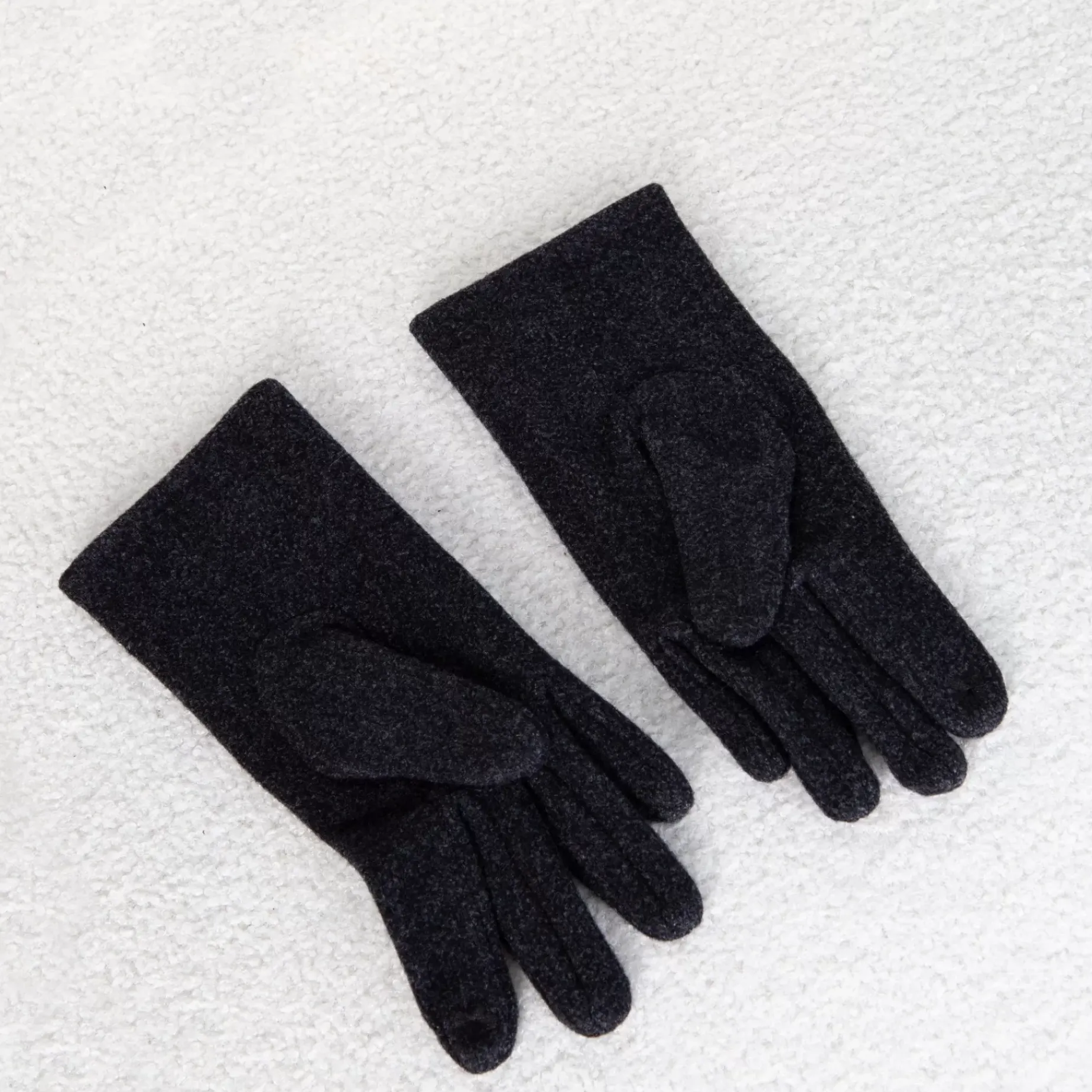 Zakari Charcoal